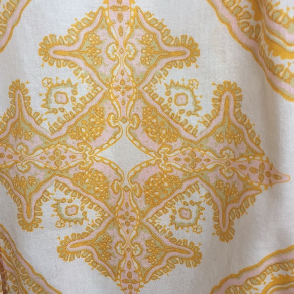 Button down blouse - Picture 2 of 3